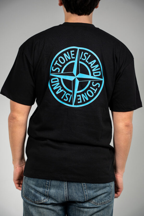 Stone Island – Backprint Blue logo T-shirt Black tweede afbeelding