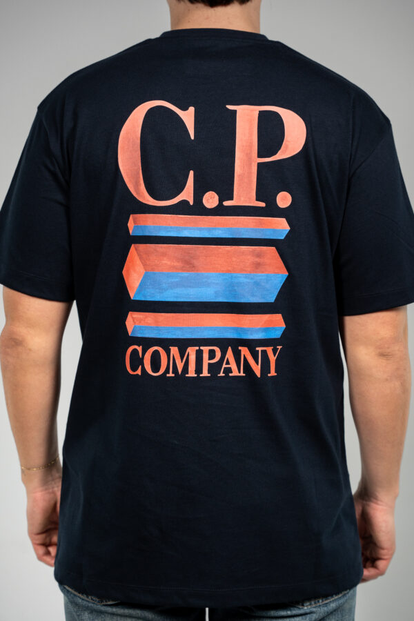 CP Company – Cube T-Shirt Navy Blue tweede afbeelding