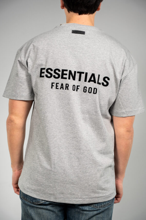 Fear of God – Essentials T-Shirt Grey tweede afbeelding