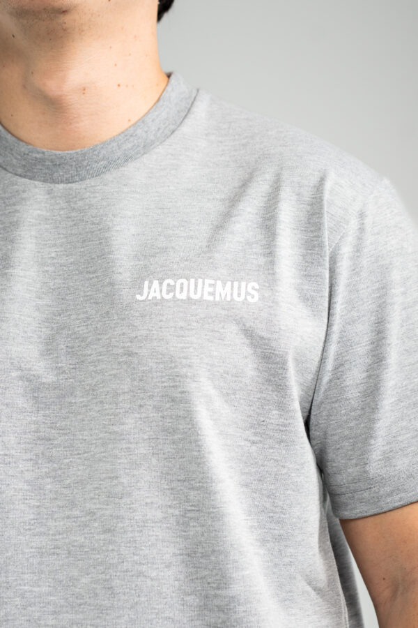 Jacquemus – Basic T-Shirt Grey tweede afbeelding