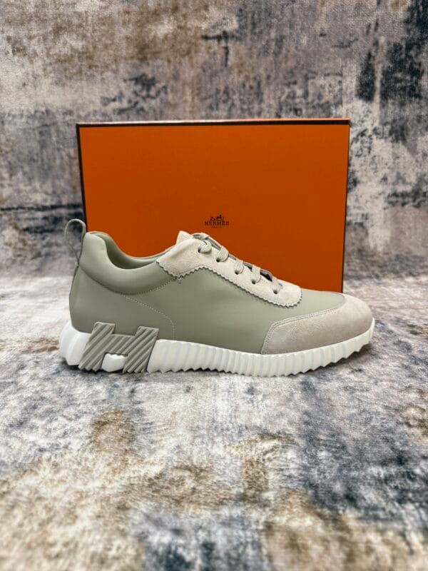 Hermes – Bouncing Sneaker Beige