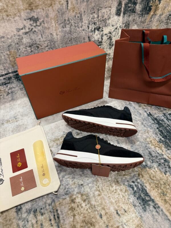 Loro Piana – Weekend Walk Black tweede afbeelding
