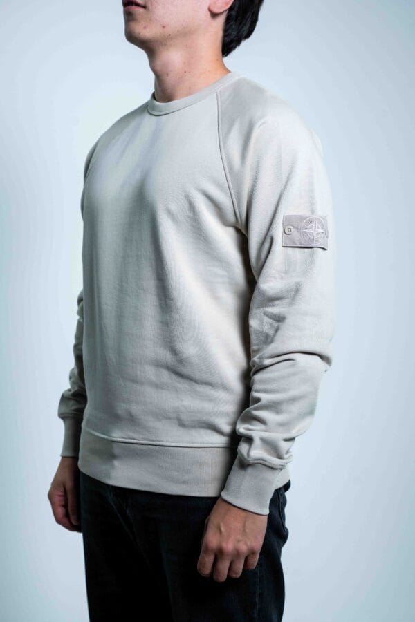 Stone Island – Ghost Sweater Stone tweede afbeelding