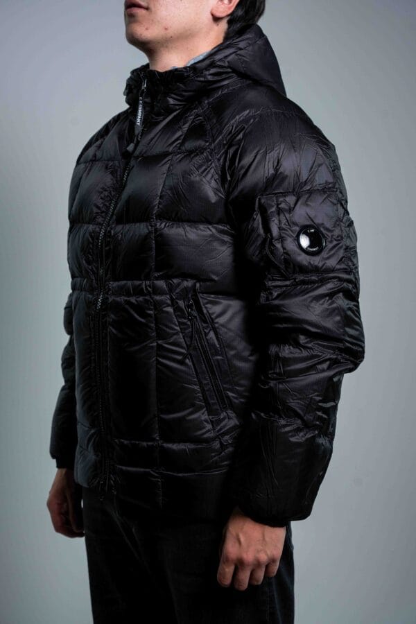 CP Company – D.D. Shell Hooded Down Jacket Black tweede afbeelding