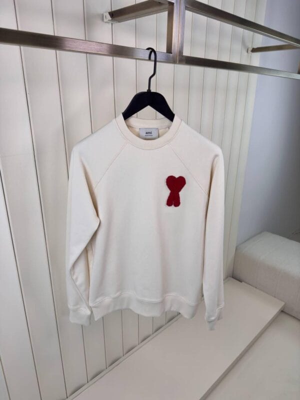 AMI – Heart Sweater White