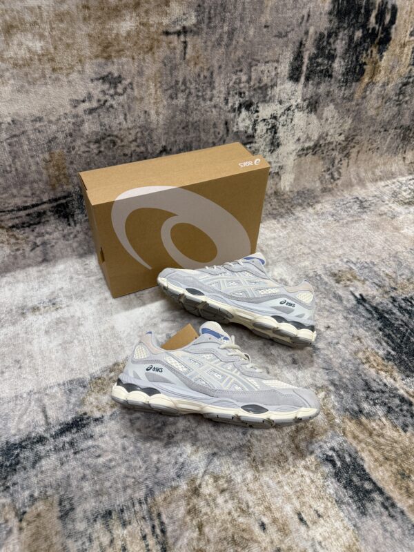 Asics – Gel Nyc Beige Blue tweede afbeelding