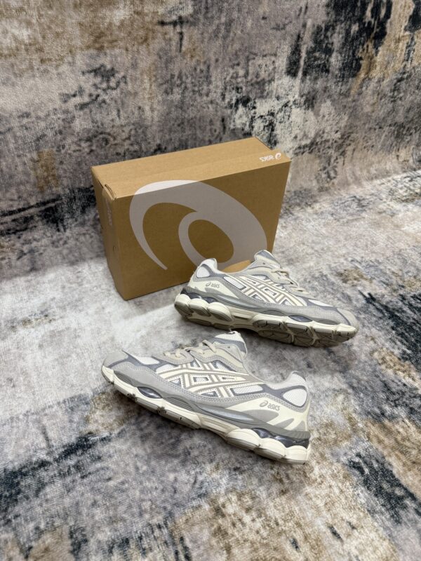 Asics – Gel Nyc Rice Grey tweede afbeelding