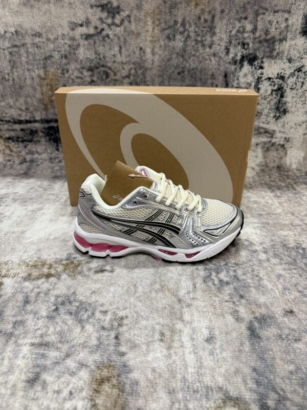 Asics – Gel Kayano 14 Silver Black Pink