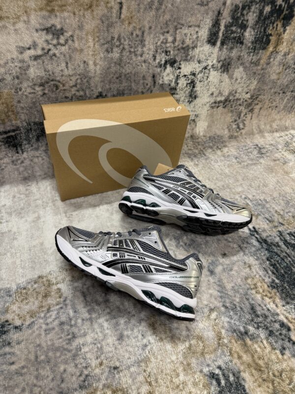 Asics – Gel Kayano 14 Silver Grey tweede afbeelding
