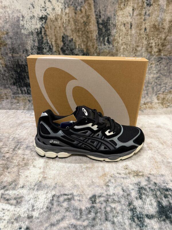 Asics – Gel Nyc Rice Black