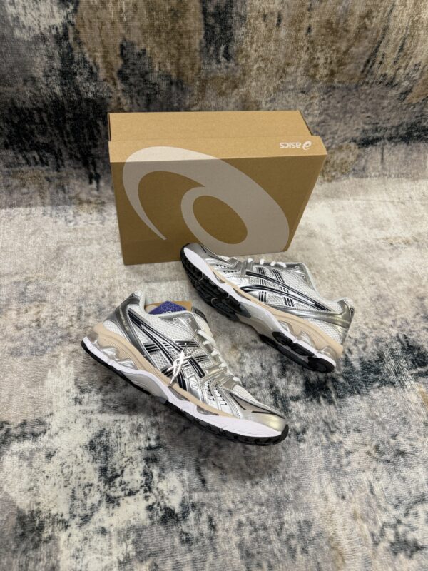 Asics – Gel Kayano 14 Silver White tweede afbeelding