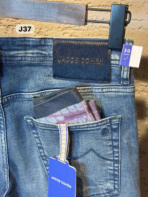 Jacob Cohen – Jean Bard Dark Blue Label