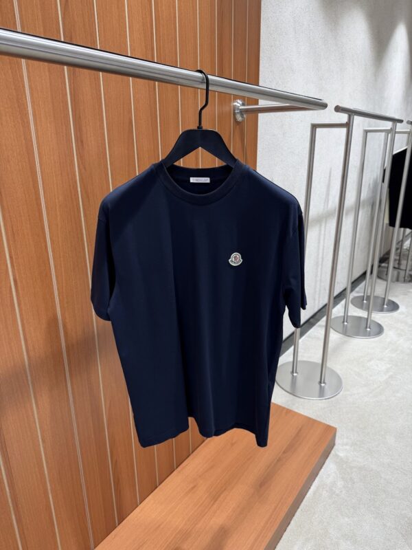 Moncler – Basic T-Shirt Navy Blue