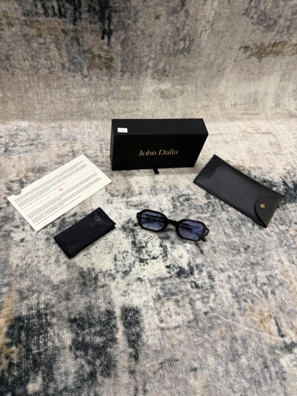 John Dalia – Milla C100 Black Blue Glasses 8 tweede afbeelding