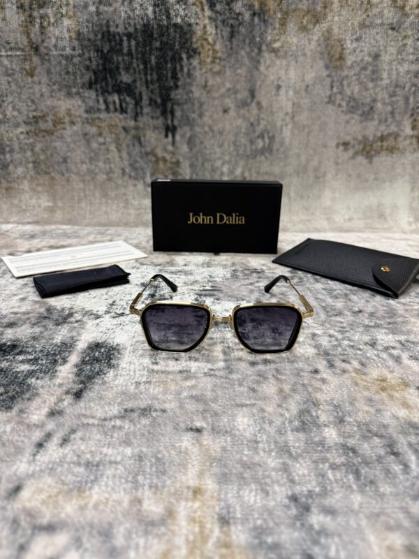 John Dalia – Andre C100 Gold 24