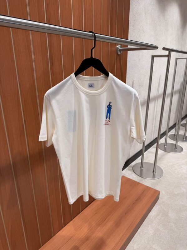 CP Company – Natural Jersey Logo T-shirt Cream