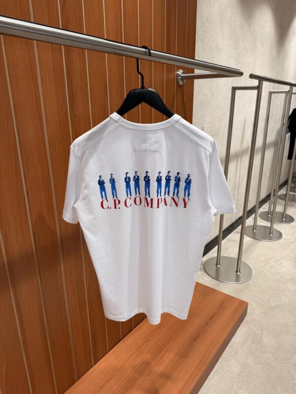 CP Company – Natural Jersey Logo T-shirt White tweede afbeelding