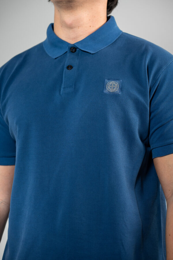 Stone Island – Ghost Polo T-shirt Indigo tweede afbeelding