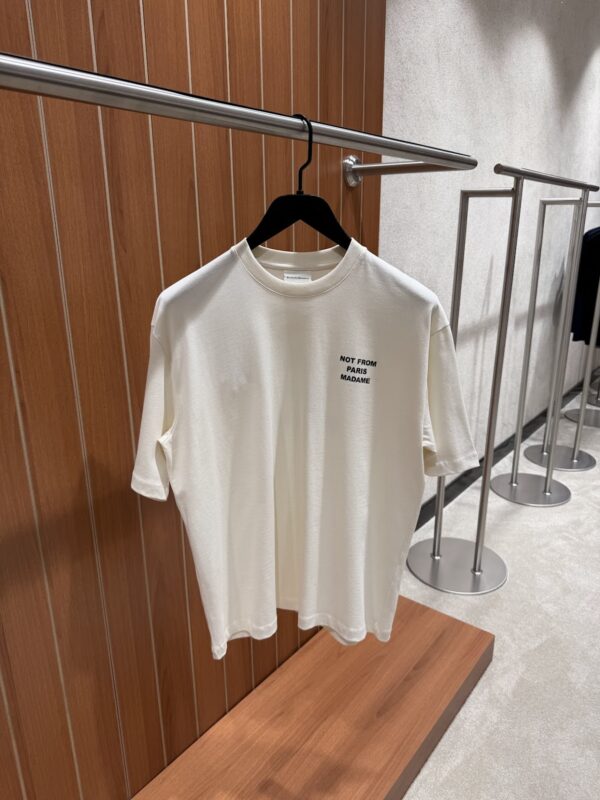 Drôle de Monsieur – Slogan T-shirt Cream