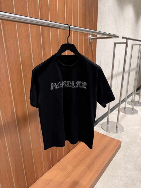 Moncler – Blurred Logo T-shirt Black