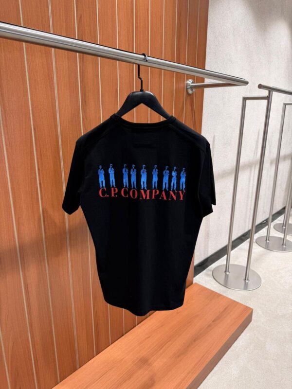 CP Company – Natural Jersey Logo T-shirt Black tweede afbeelding