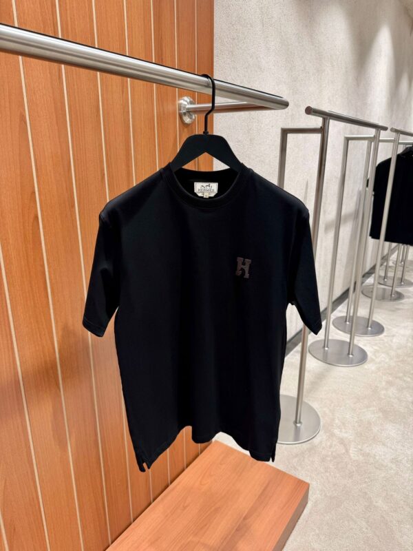 Hermes – H Cheval T-shirts Black