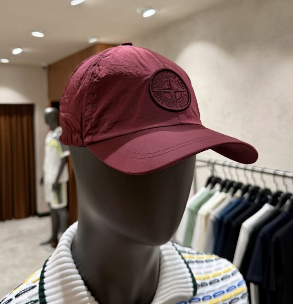 Stone Island – Nylon Metal Cap Red