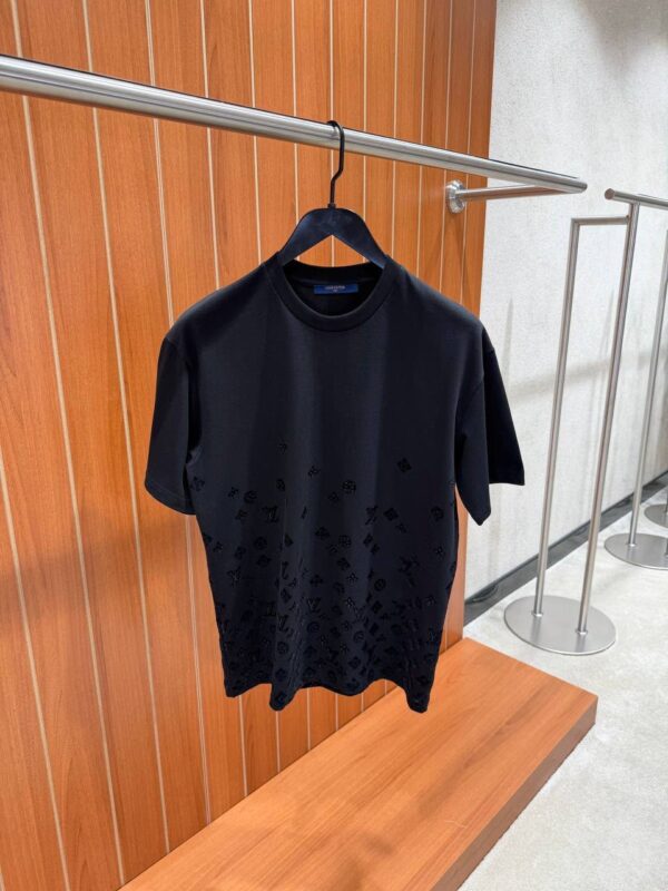 Louis Vuitton – Monogram T-shirt Black