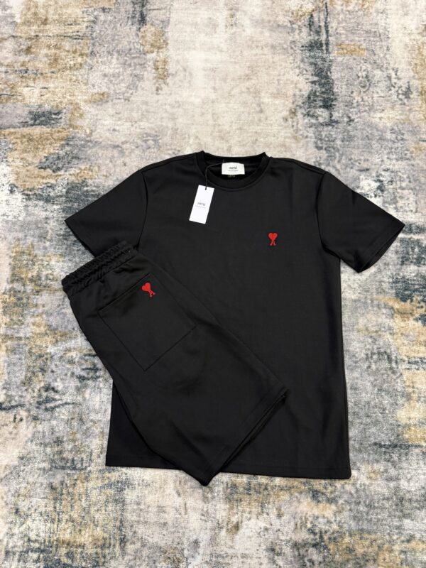 AMI – Summerset Black