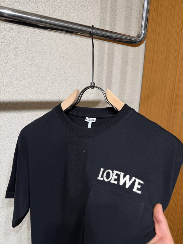 Loewe – Black T-Shirt Embroidered White Logo tweede afbeelding