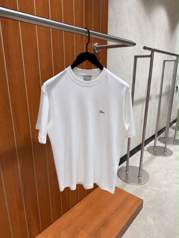 Dior – Basic T-shirt White