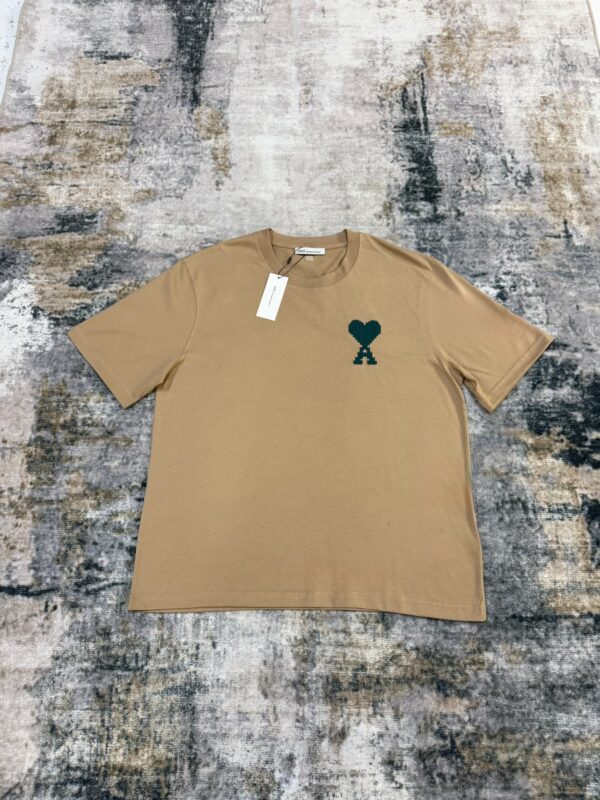 Ami – Heart T-shirt Beige