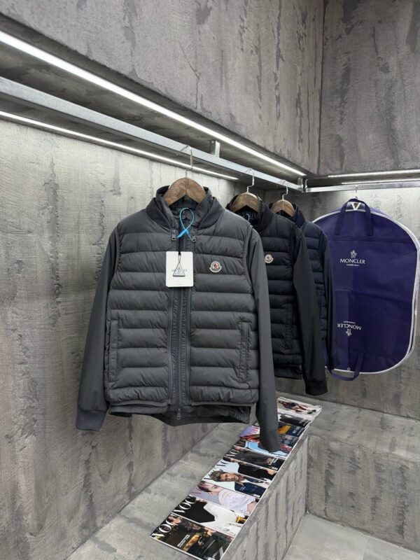 Moncler – Bodywarmer + Windbreaker Grey