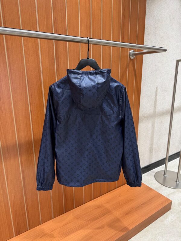 Louis Vuitton – Monogram Double Face Jacket Navy Blue tweede afbeelding