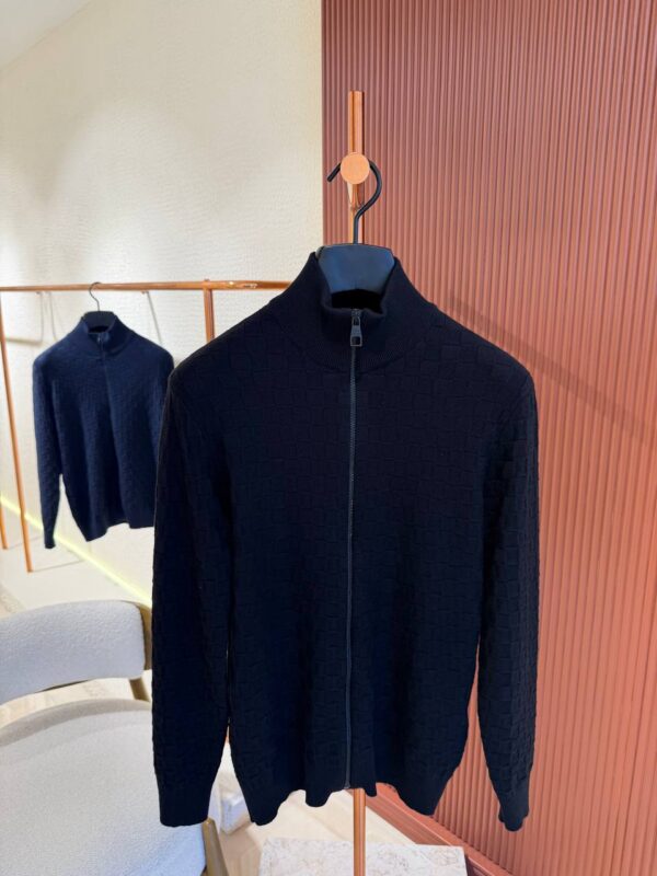 Louis Vuitton – Zip Sweater Black