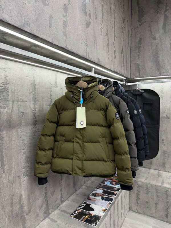 Canada Goose – Macmillan Army Green Black Logo