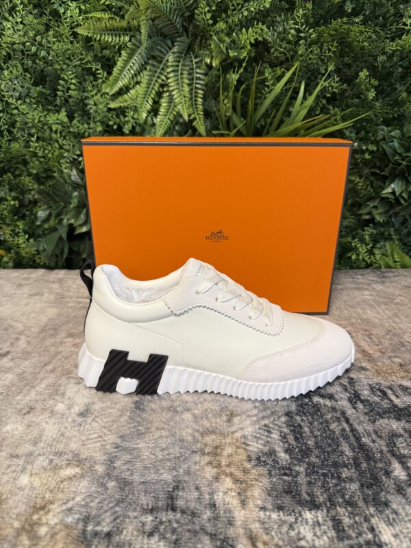 Hermes – Bouncing Sneaker White Black H