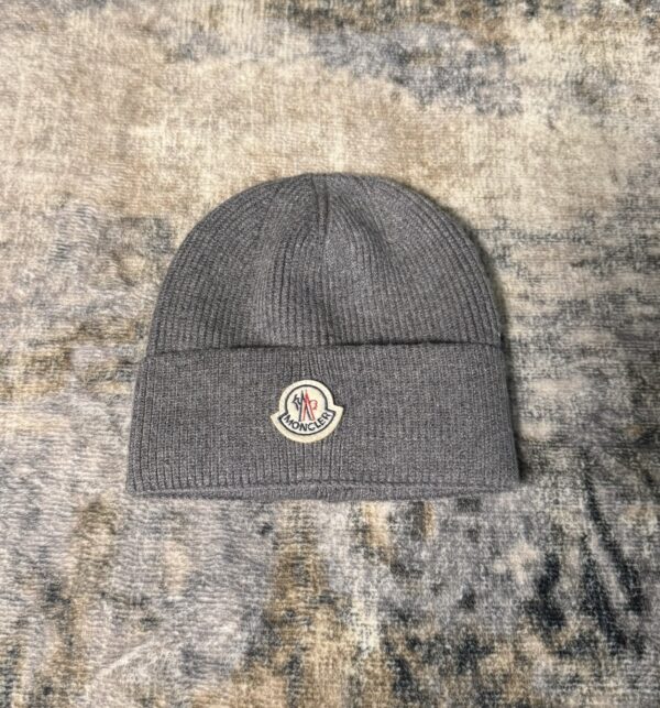 Moncler – Beanie Grey